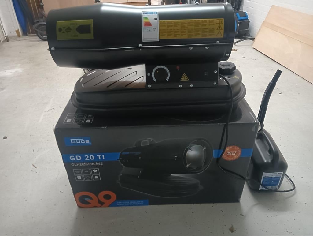 Heater op Diesel, 30 tot 80 cm, Kachel, Ophalen of Verzenden, Zo goed als nieuw