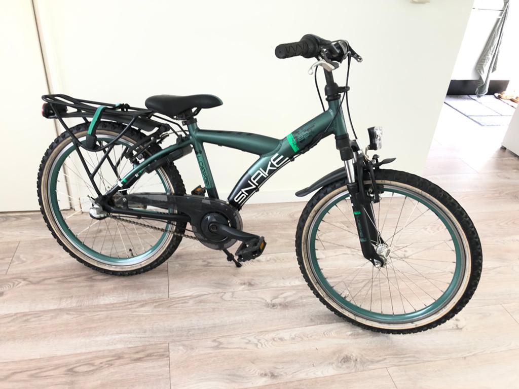 Loekie SNAKE 22 inch, Fietsen en Brommers, Fietsen | Kinderfietsjes, Ophalen of Verzenden, Zo goed als nieuw