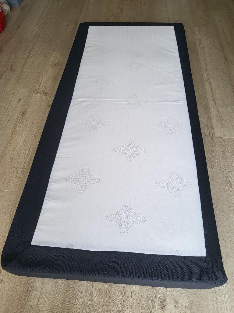 1 pers. bed matras, Ophalen, 90 cm, Eenpersoons, Zo goed als nieuw
