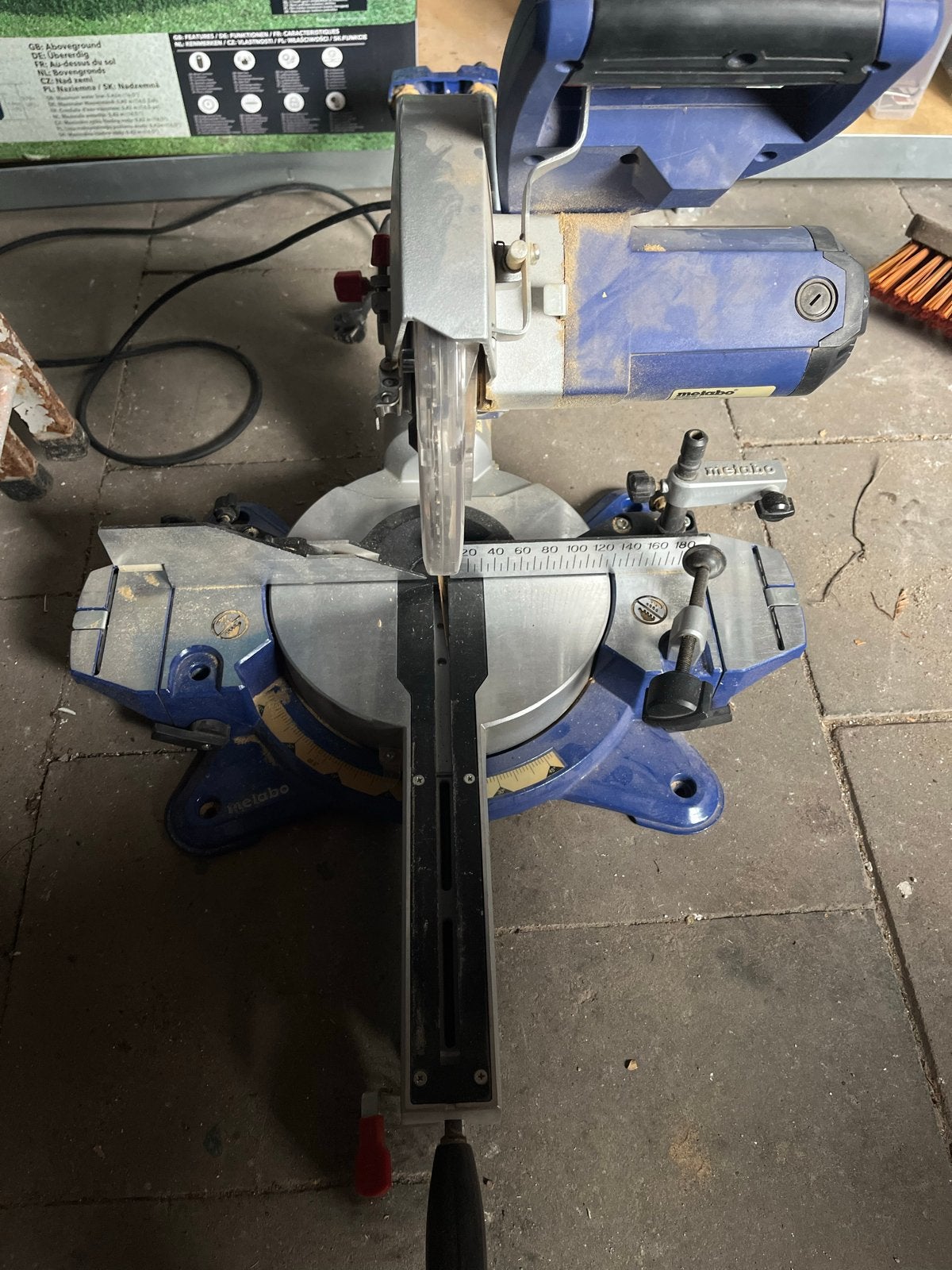 Metabo Afkortzaag - Opknapper voor de handige klusser, Ophalen, Gebruikt, Afkortzaag, 30 tot 70 mm