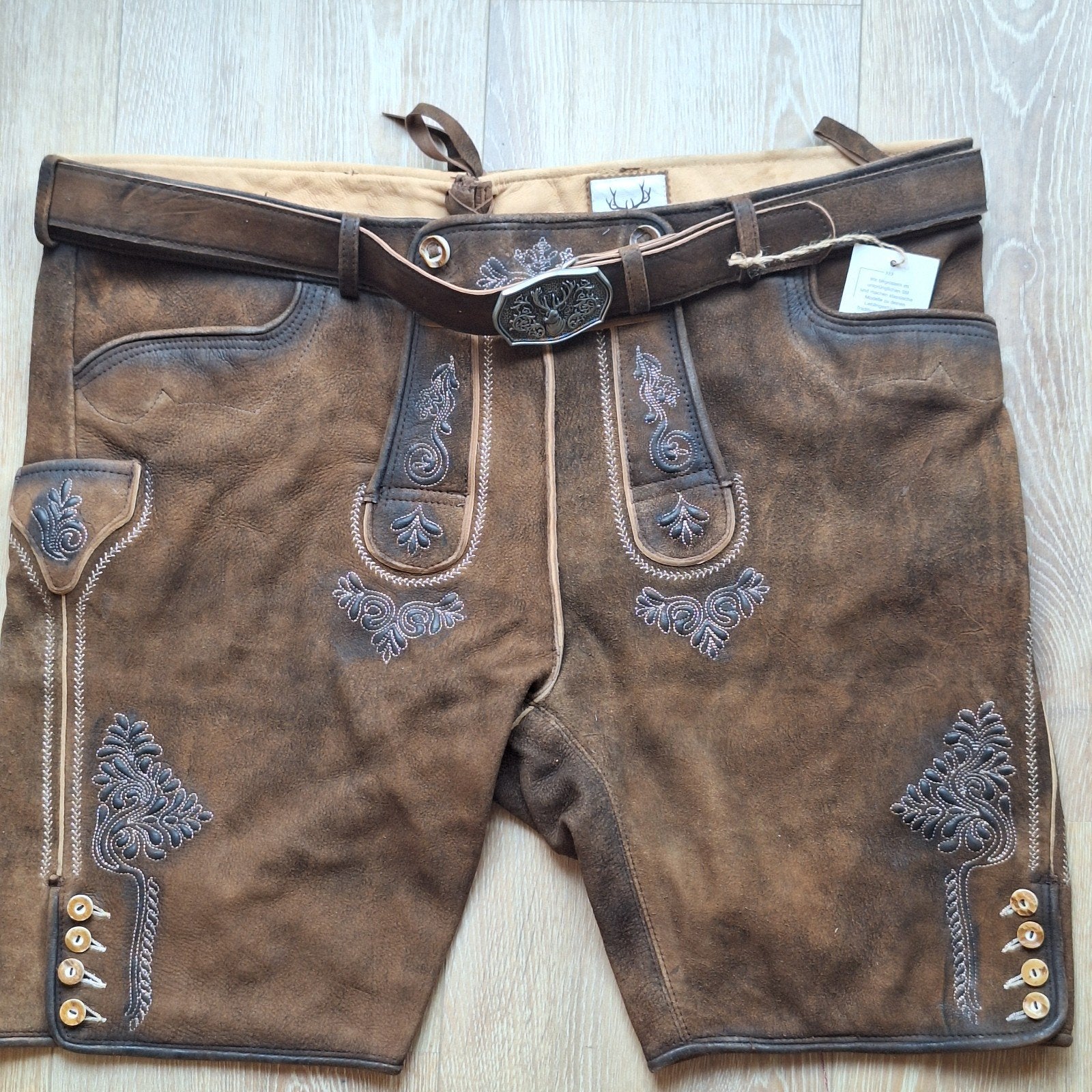 Lederhose 62 wildbock riem trachten Oktoberfeest Tiroler, Ophalen of Verzenden, Nieuw, Overige maten, Stockerpoint