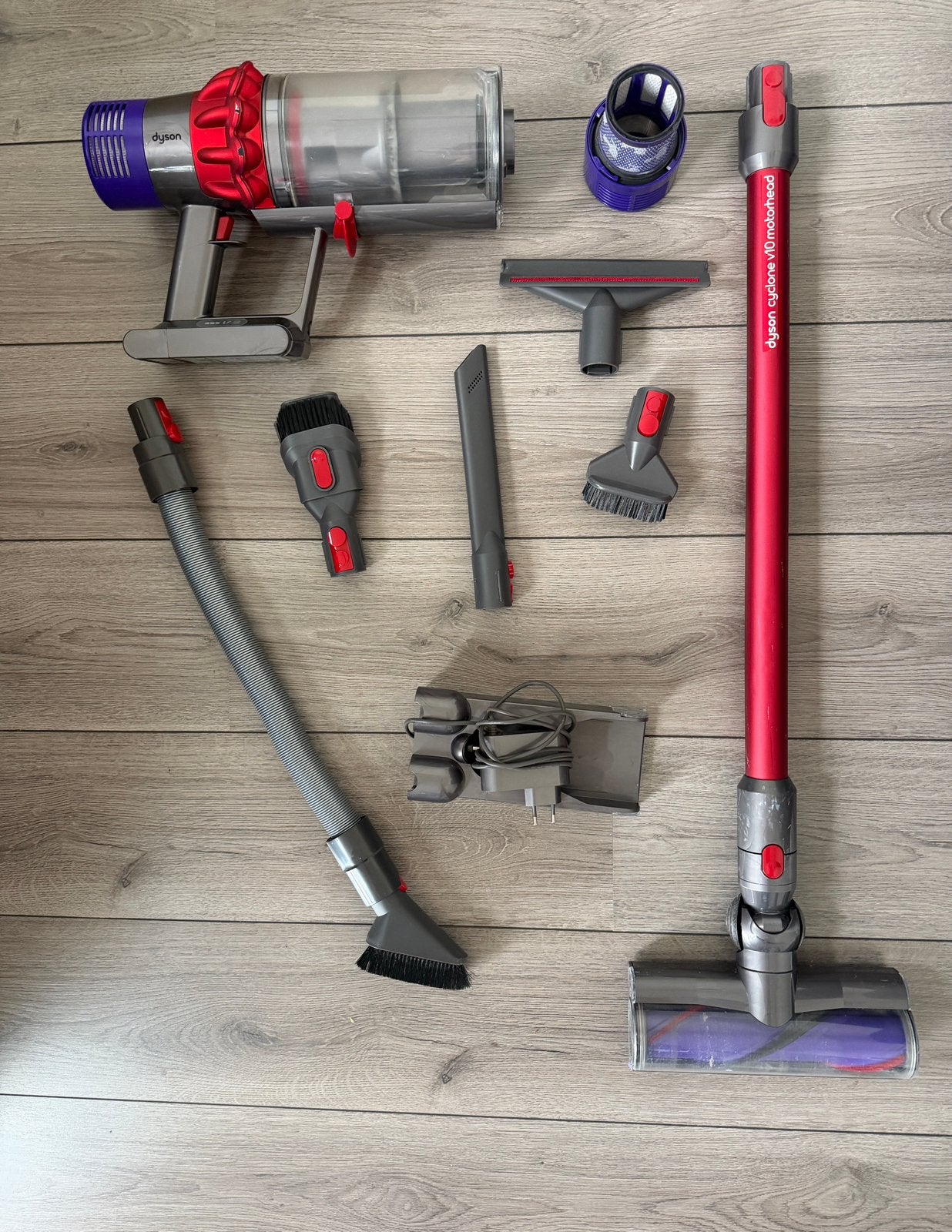 Dyson Cyclone V10 Motorhead steelstofzuiger met accessoires, Gebruikt, Draadloos, Ophalen of Verzenden, Dyson