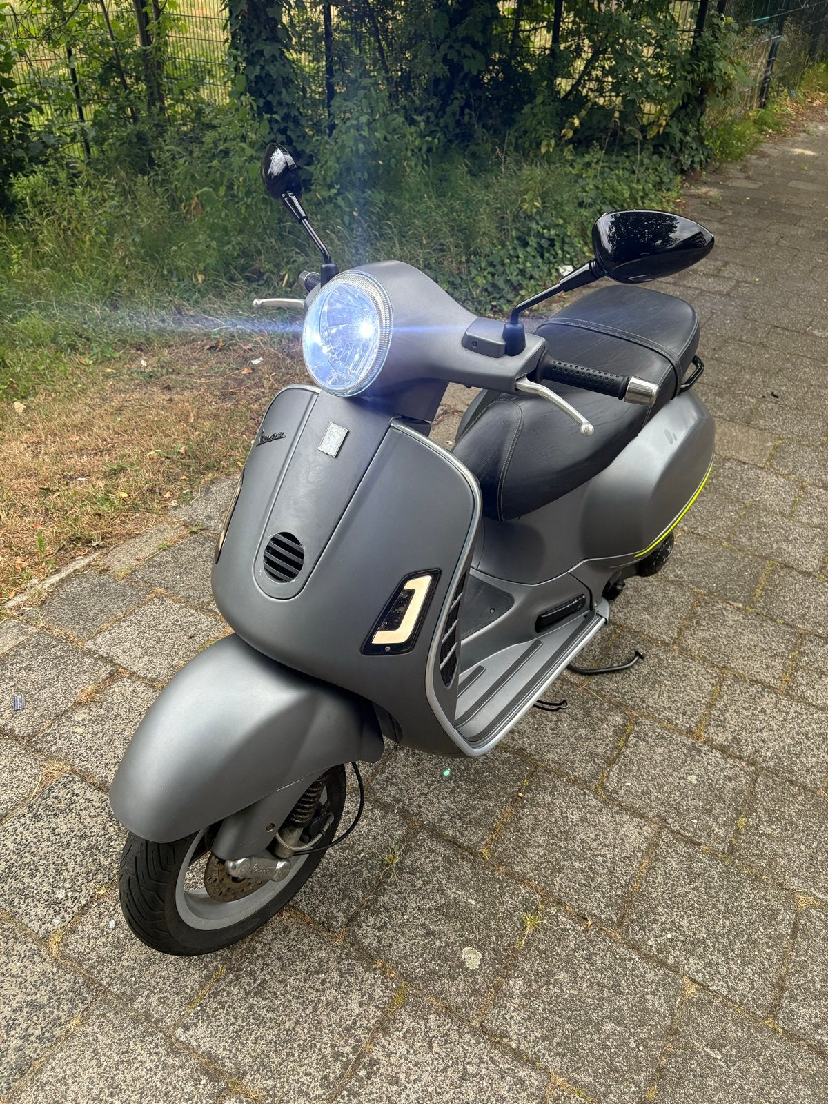 Vespa GT 200, Ophalen, Overige modellen, Maximaal 45 km/u, Zo goed als nieuw