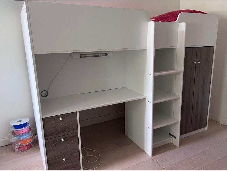 Hoogslaper Leon (Leen Bakker) met bureau, kast en matras, Ophalen, Gebruikt, Hoogslaper, Eenpersoons