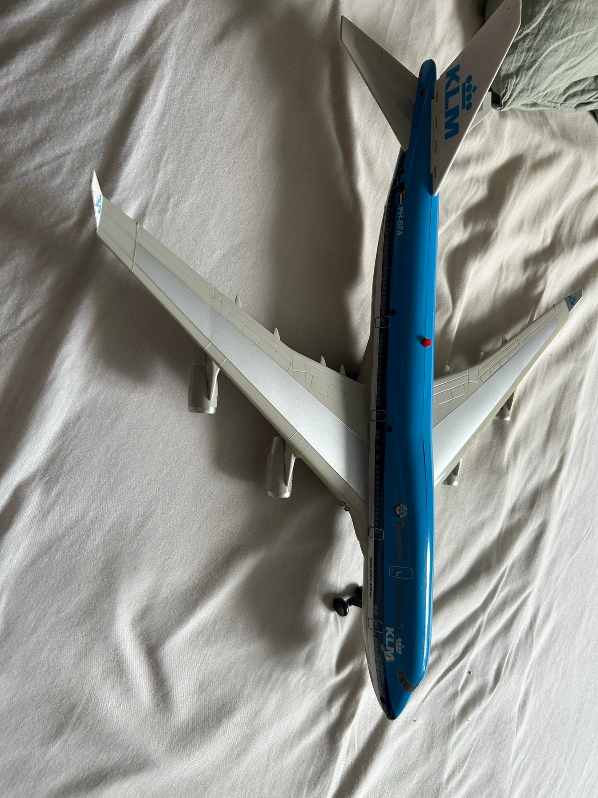 KLM Boeing 747-400 schaalmodel - PH-BFA, Zo goed als nieuw, Groter dan 1:72, Vliegtuig, Ophalen