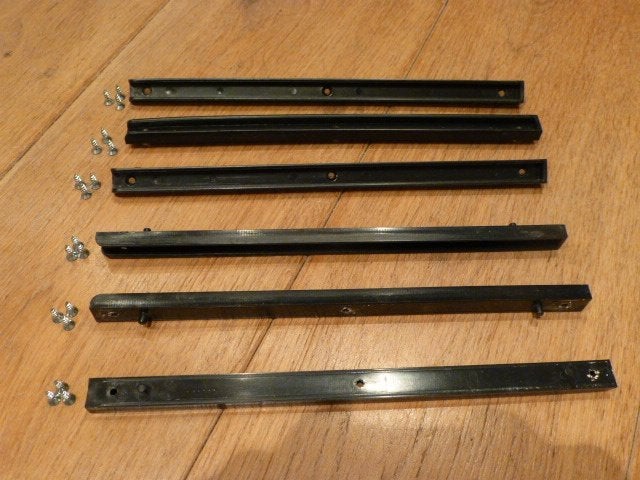 Drie ladegeleidersets L: 25cm Kunststof zwart met schroeven, Ophalen of Verzenden, Gebruikt, 250 mm of meer, Overige typen