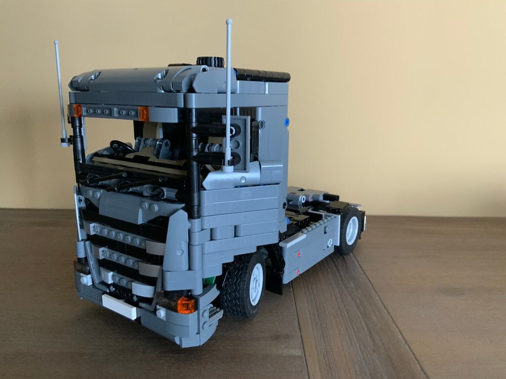 •	LEGO Technic 42078 Mack Anthem + Scania G370 MOC 97635, Lego, Compleet, Ophalen of Verzenden, Zo goed als nieuw
