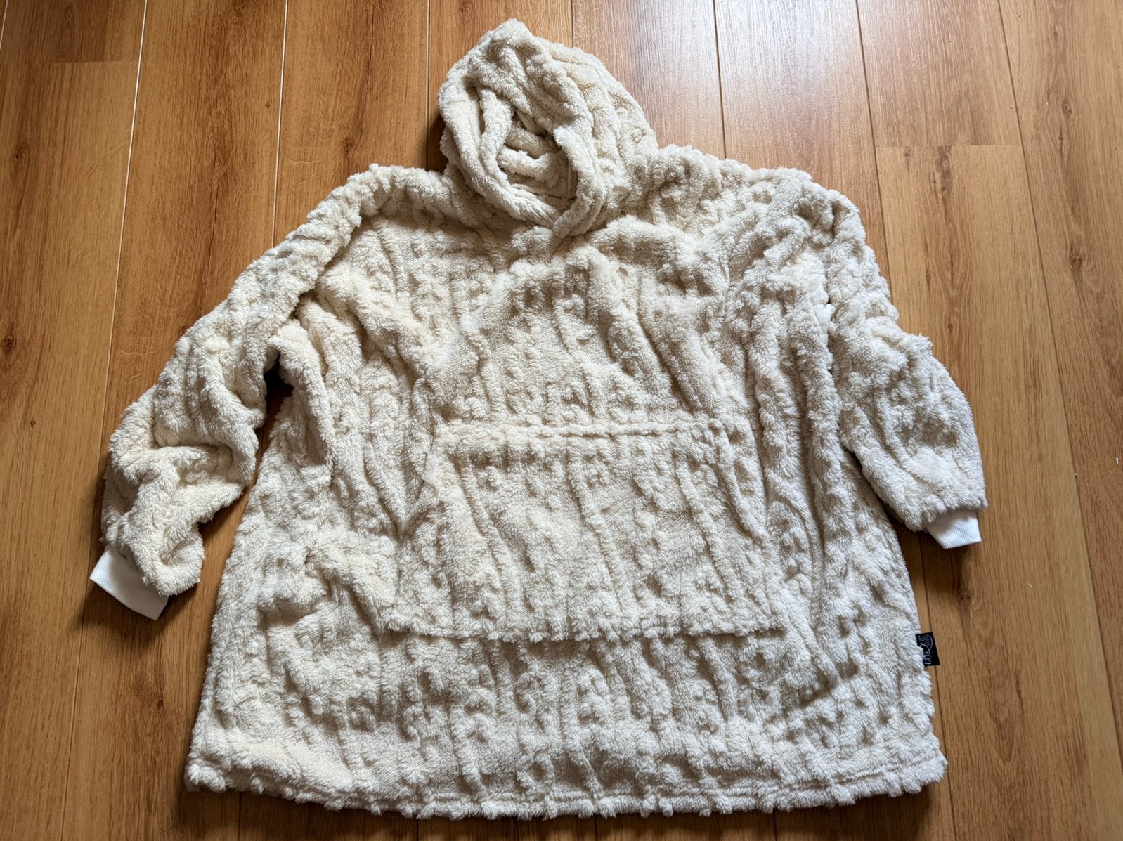 *Unique living hoodie NIEUW*, Ophalen of Verzenden, Nieuw