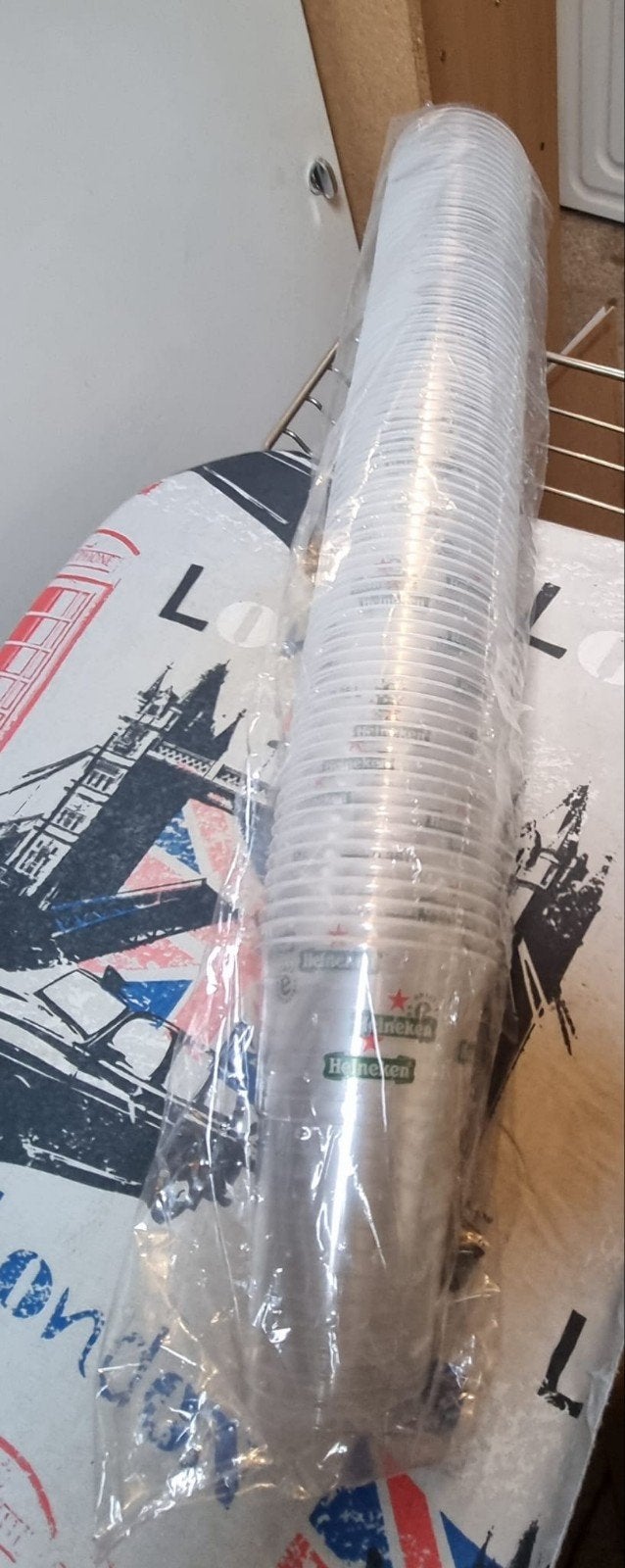 Plastic Heineken bekers.   350ml, Ophalen of Verzenden, Glas of Glazen, Heineken