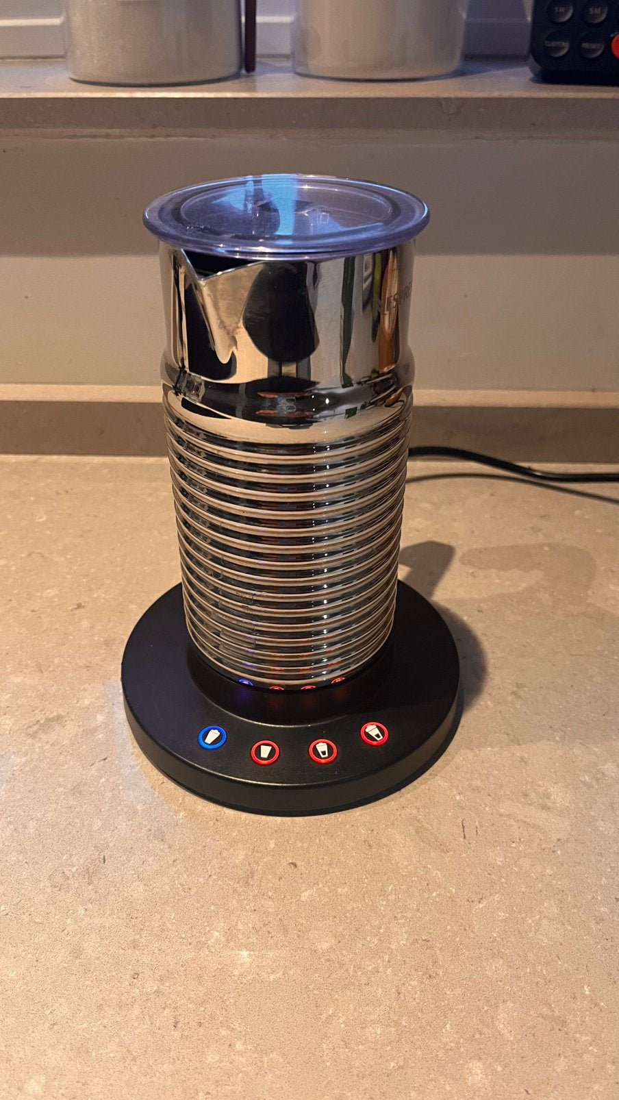 Nespresso Aeroccino 4, Witgoed en Apparatuur, Ophalen, Gebruikt