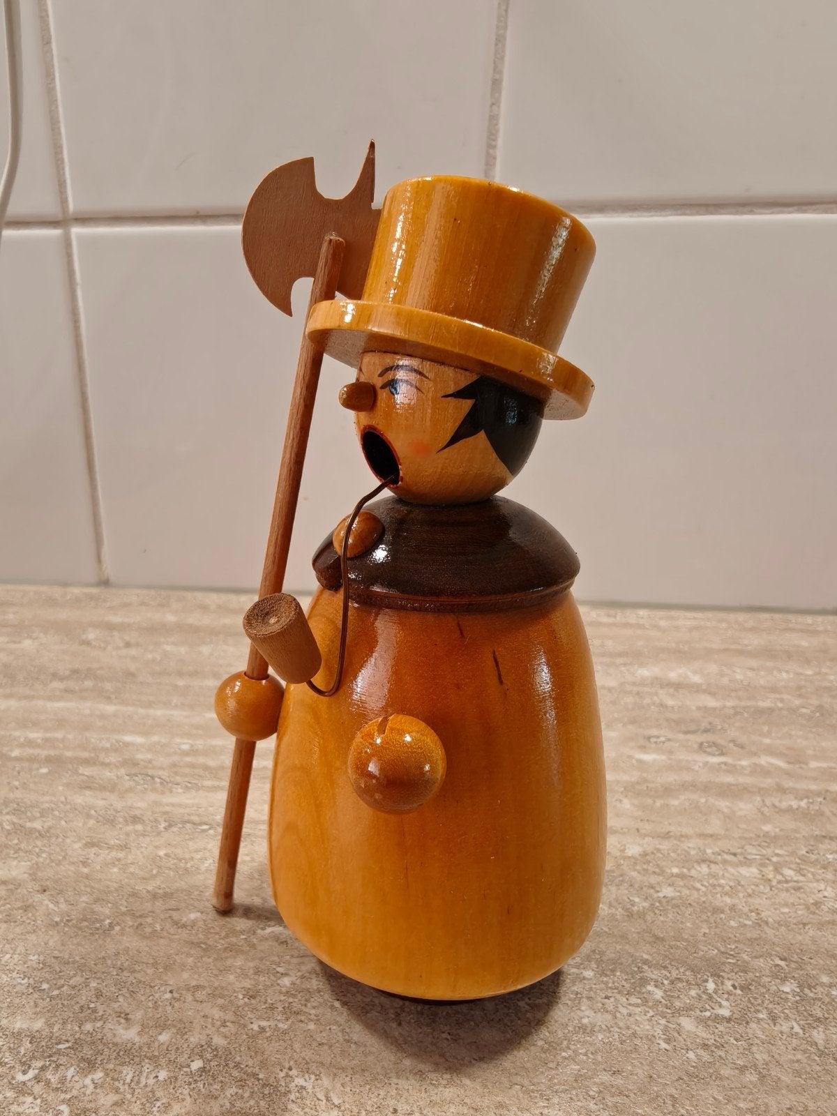 Houten wierookbrander, Ophalen, Zo goed als nieuw, Hout