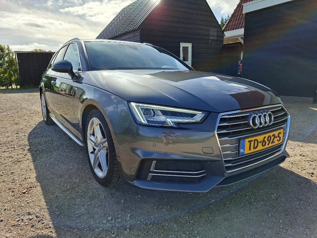 Audi A4 3x S-LINE AUT Avant 1.4 TFSI 150pk NAVI LED CLI