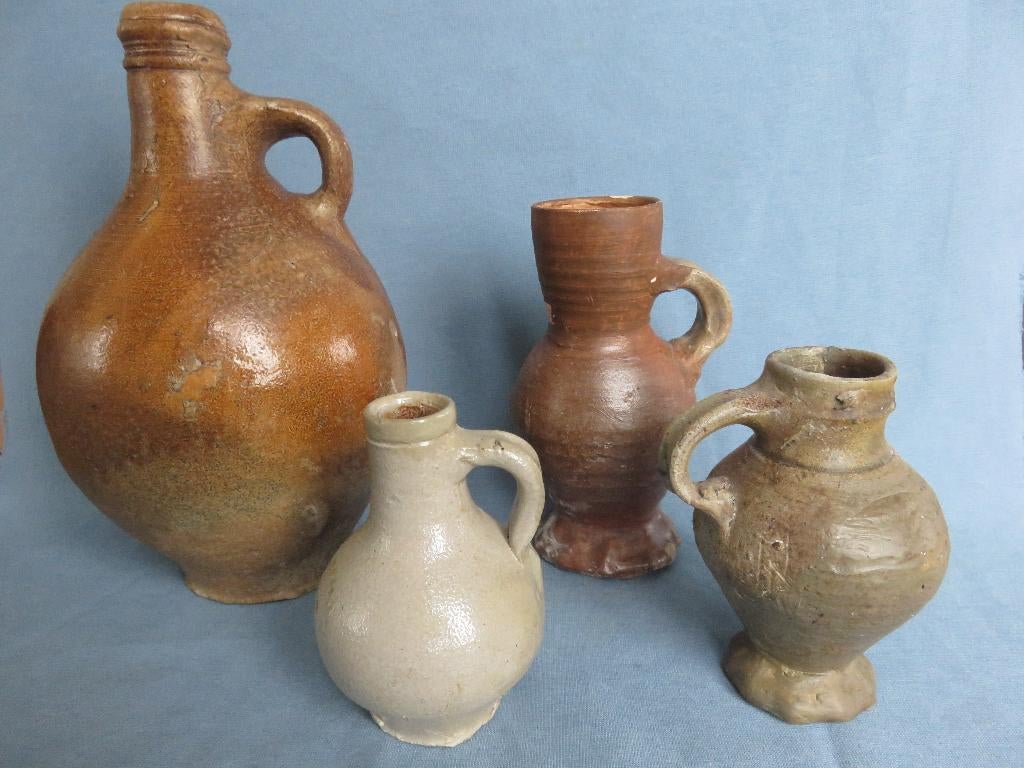Middeleeuwen – steengoed kruiken – 1400 tot 1700 A.D., Ophalen of Verzenden