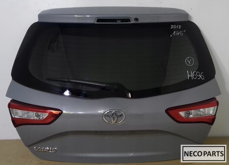 TOYOTA YARIS FACELIFT ACHTERKLEP ORIGINEEL ACHTERLICHTEN, Gebruikt, -, -, Ophalen of Verzenden