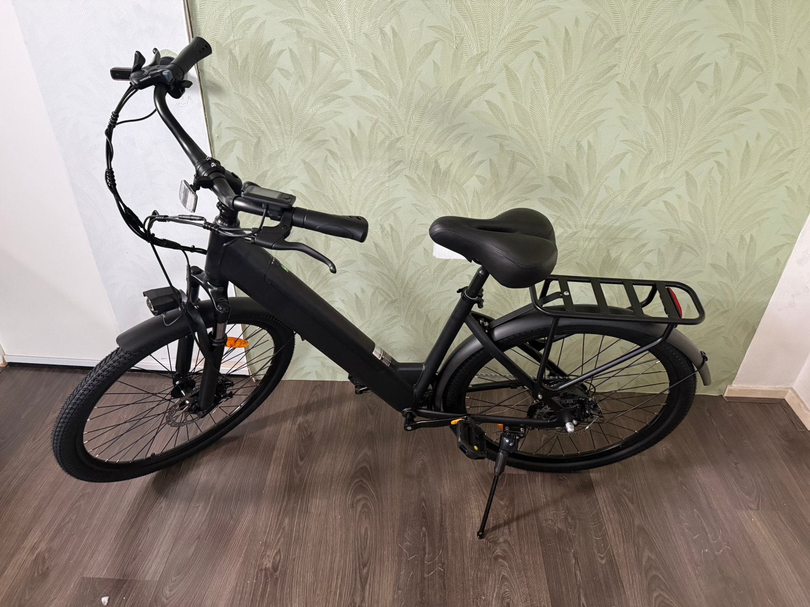 Nieuwe electrische fiets, Fietsen en Brommers, Elektrische fietsen, Nieuw, 51 tot 55 cm, 50 km per accu of meer, Ophalen