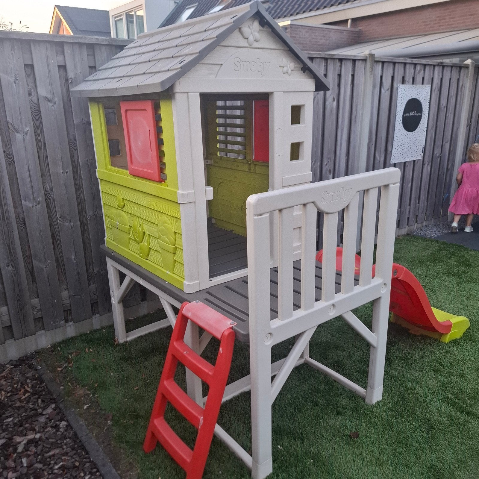 Smoby Speelhuisje met Glijbaan, Ophalen, Gebruikt, Kunststof