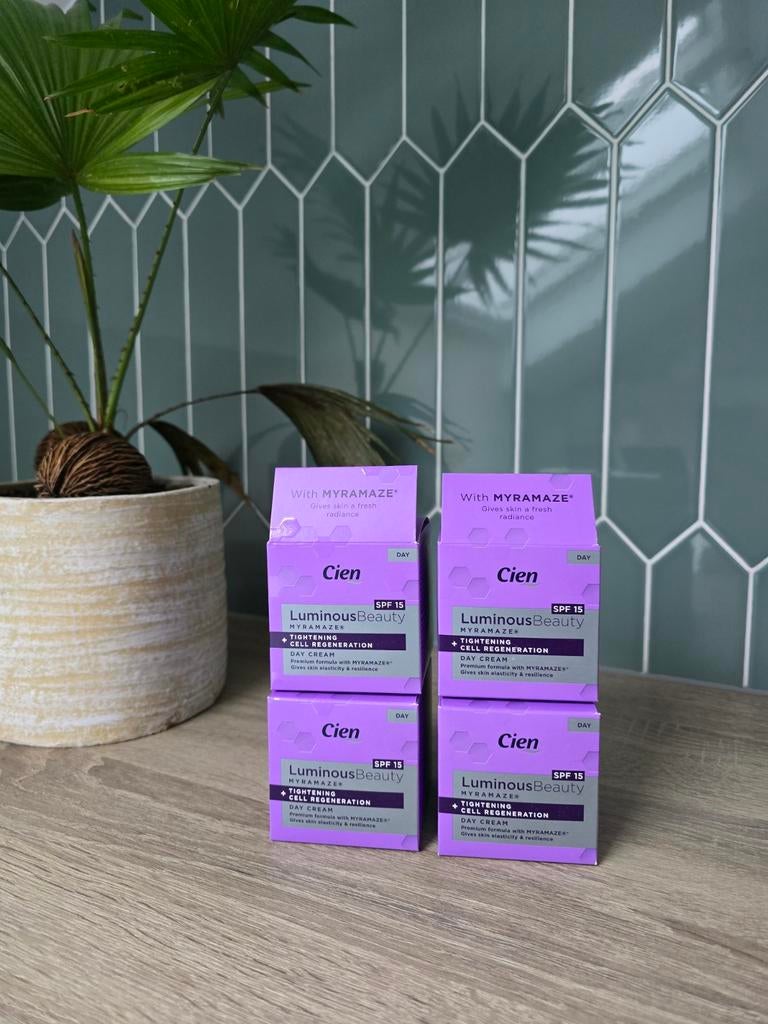 Cien Luminous Beauty dagcrème 4x NIEUW, Ophalen of Verzenden, Nieuw, Gehele gezicht