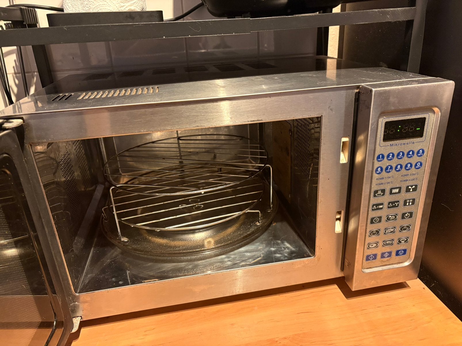 Combi magnetron, Ophalen, Zo goed als nieuw, Minder dan 45 cm
