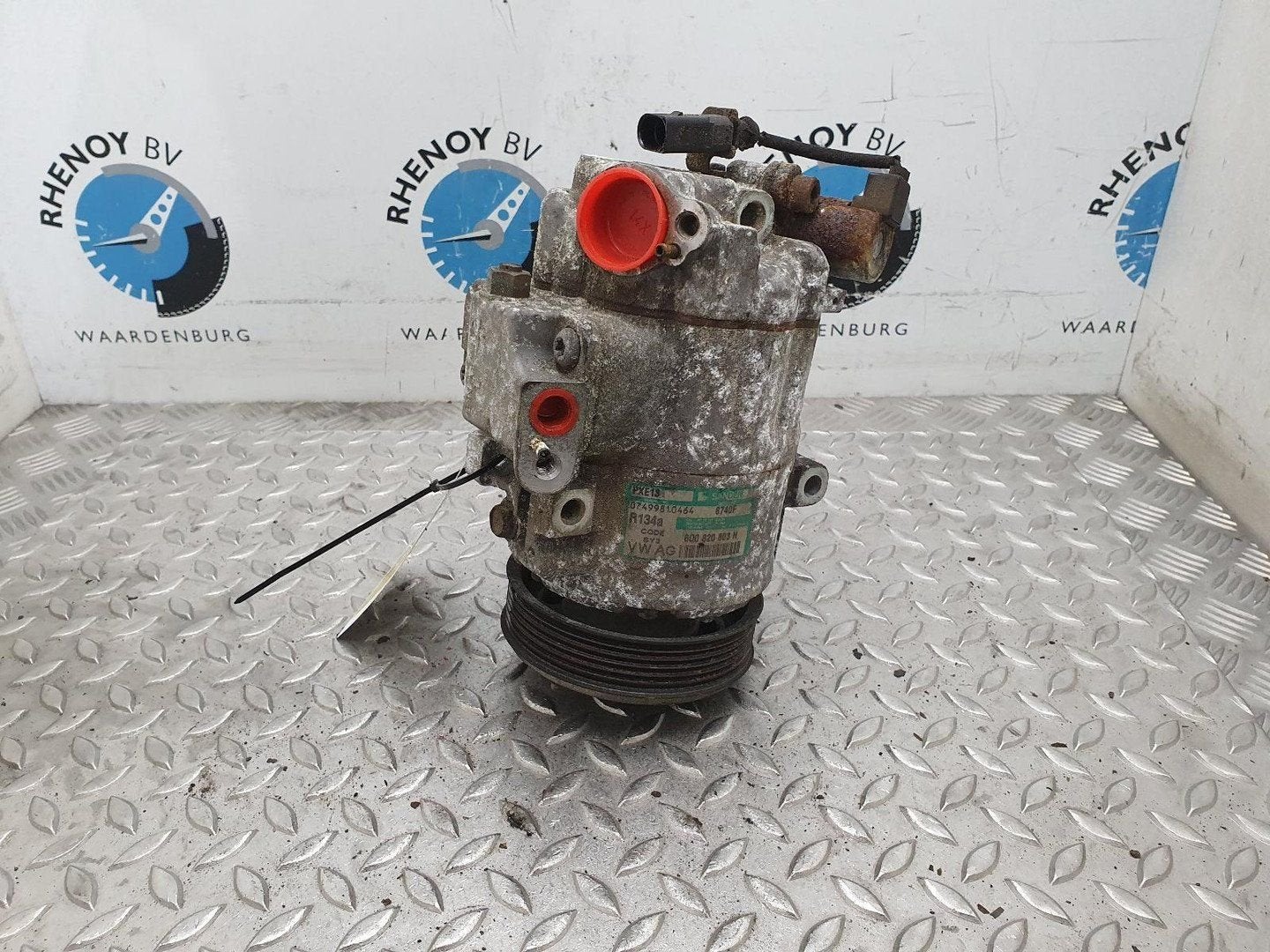 VOLKSWAGEN POLO 1.4-16V Turijn AIRCO COMPRESSOR / AIRCOPOMP, Ophalen of Verzenden, Gebruikt, Stiba lid