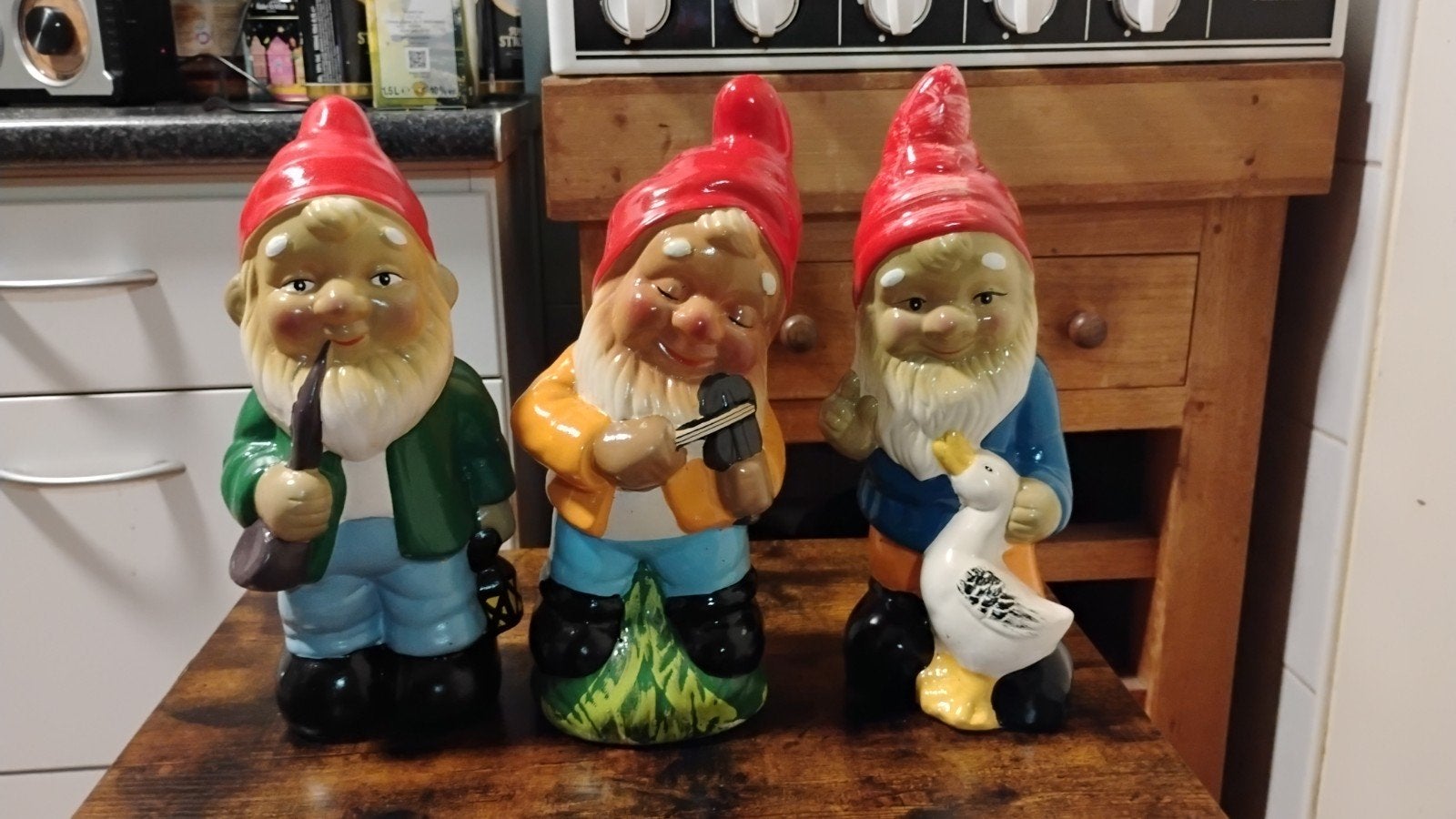 Set van 3 Tuinkabouters - Decoratieve Beelden, Ophalen of Verzenden, Zo goed als nieuw, Hout, Tuinkabouter