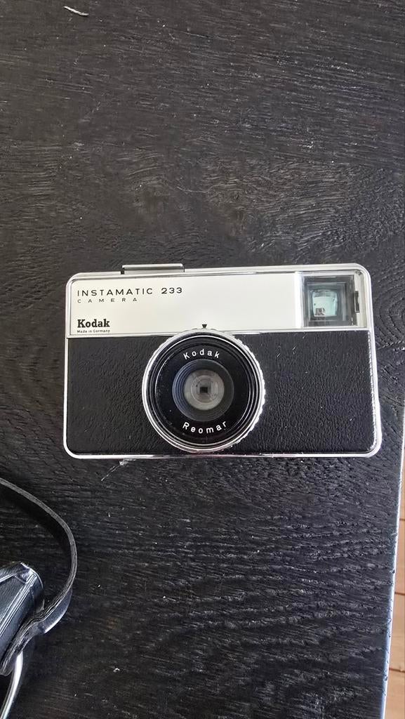 Vintage Kodak Instamatic 233 Camera - Made in Germany, Ophalen of Verzenden, Gebruikt, Compact, Kodak