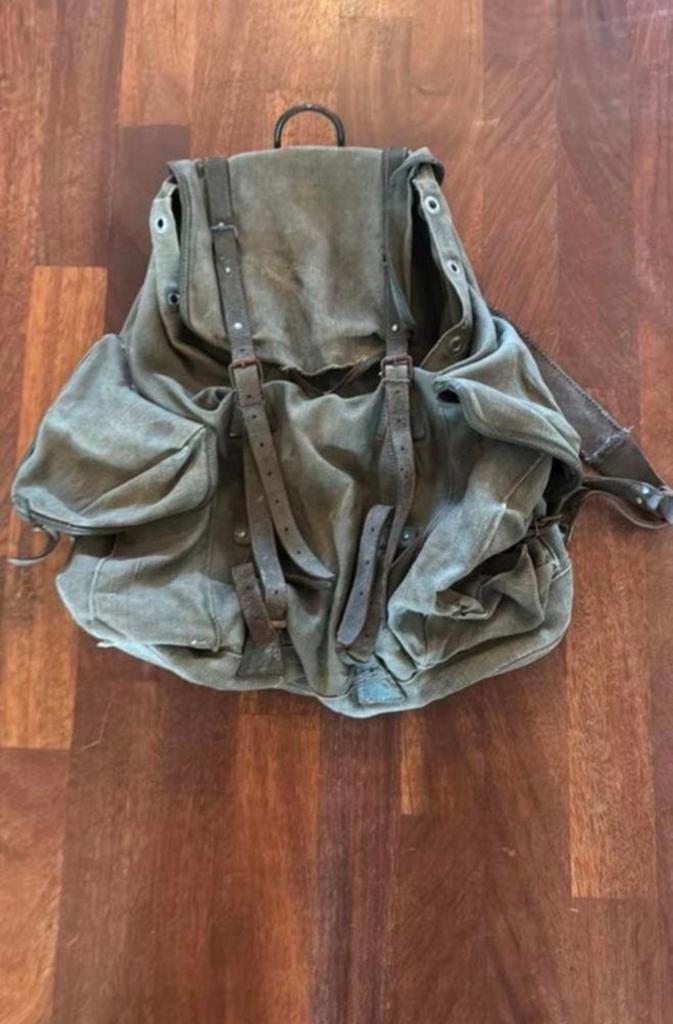 Vintage originele parachutistenrugzak 2e wereldoorlog.263, Verzamelen, Militaria | Algemeen, Ophalen of Verzenden, Overige soorten