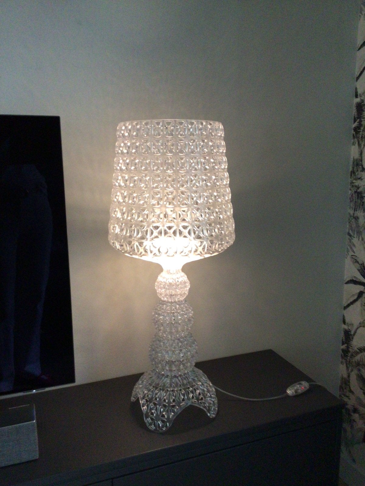 Kartell Kanuki Decoratieve tafellamp met uniek patroon, Huis en Inrichting, Lampen | Tafellampen, Ophalen, Gebruikt, Overige merken