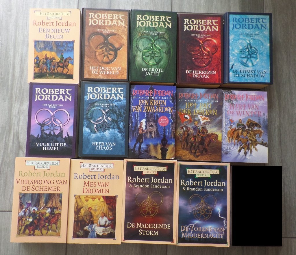 Serie Het rad des Tijds van Robert Jordan, Boeken, Ophalen of Verzenden, Zo goed als nieuw, Robert Jordan