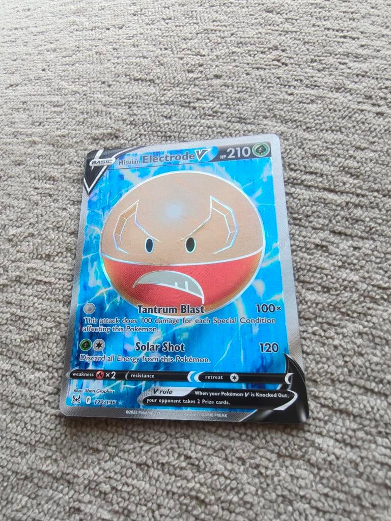 Hisuian Electrode V Pokemon kaart. 172/196, Ophalen of Verzenden, Zo goed als nieuw, Losse kaart, Foil