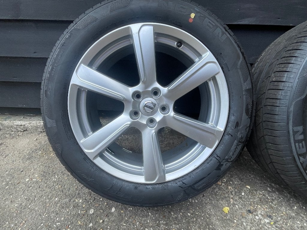 Volvo XC90 / XC 60 Turbine velgen met Nexen zomerbanden, Auto-onderdelen, Banden en Velgen, Banden en Velgen, 235 mm, Personenwagen