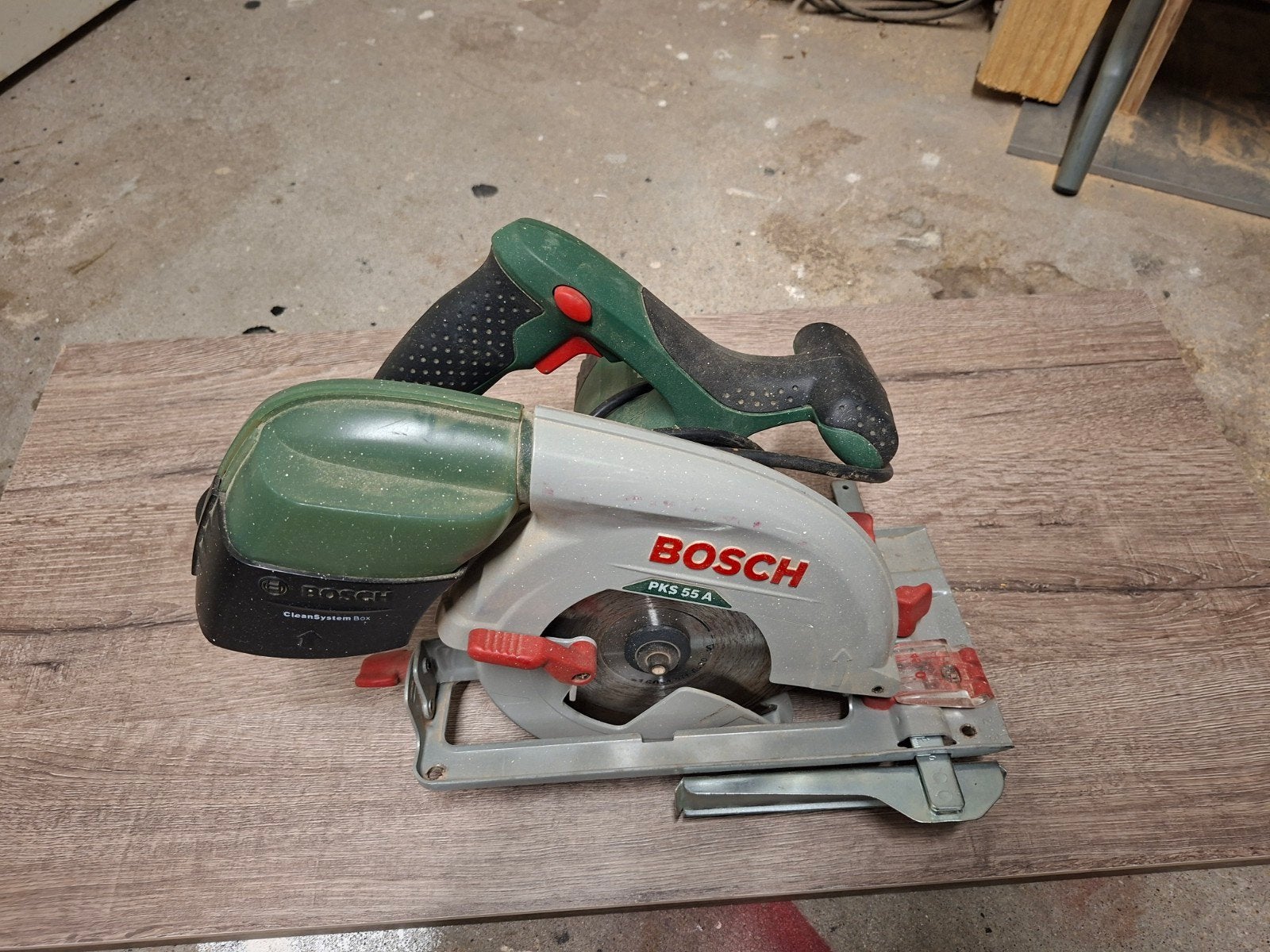 Bosch cirkelzaag pks 55 A