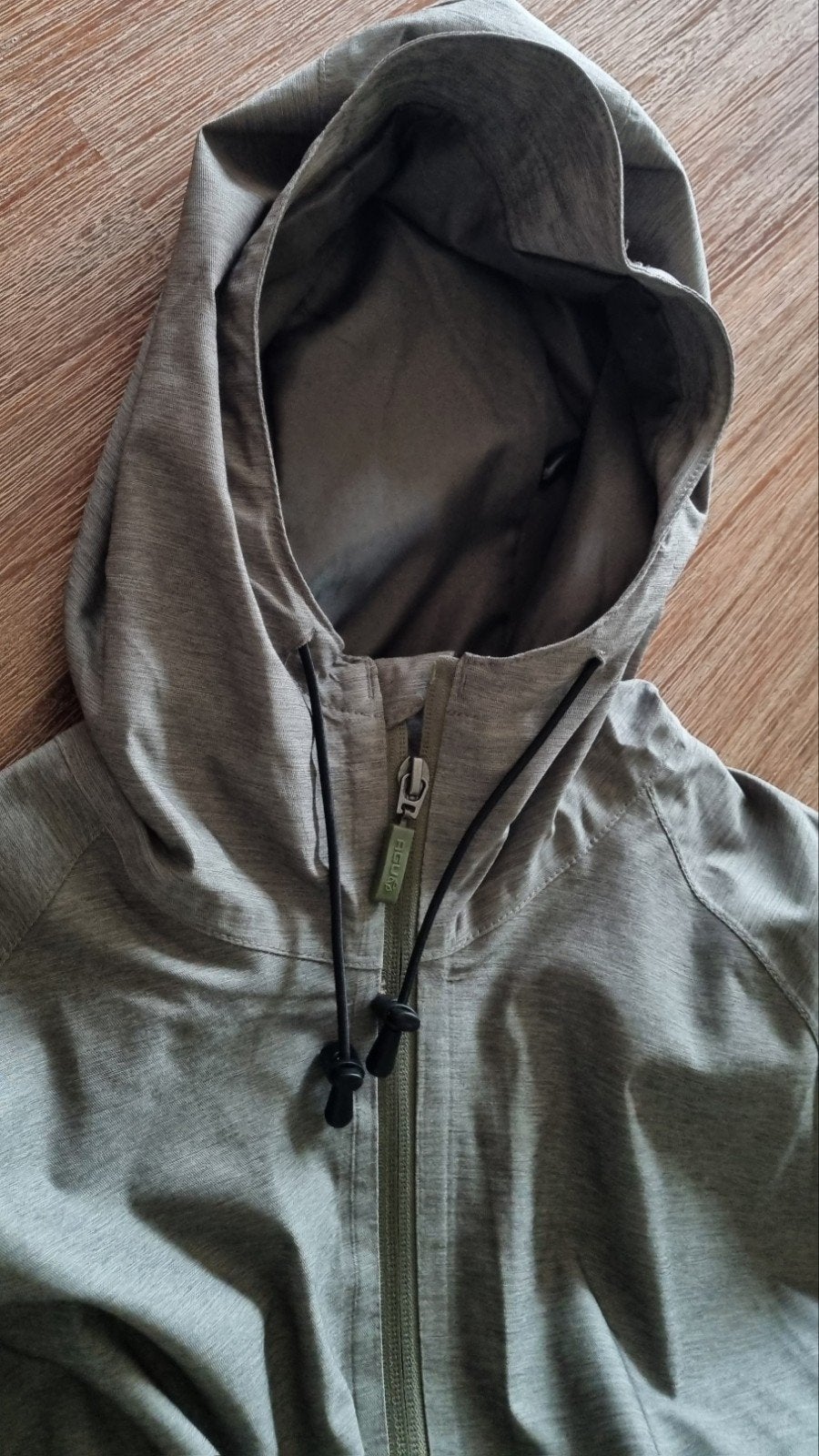AGU SEQ Regenjas Dames XXL - Groen, Maat 46/48 (XL) of groter, Ophalen of Verzenden, Zo goed als nieuw, AGU