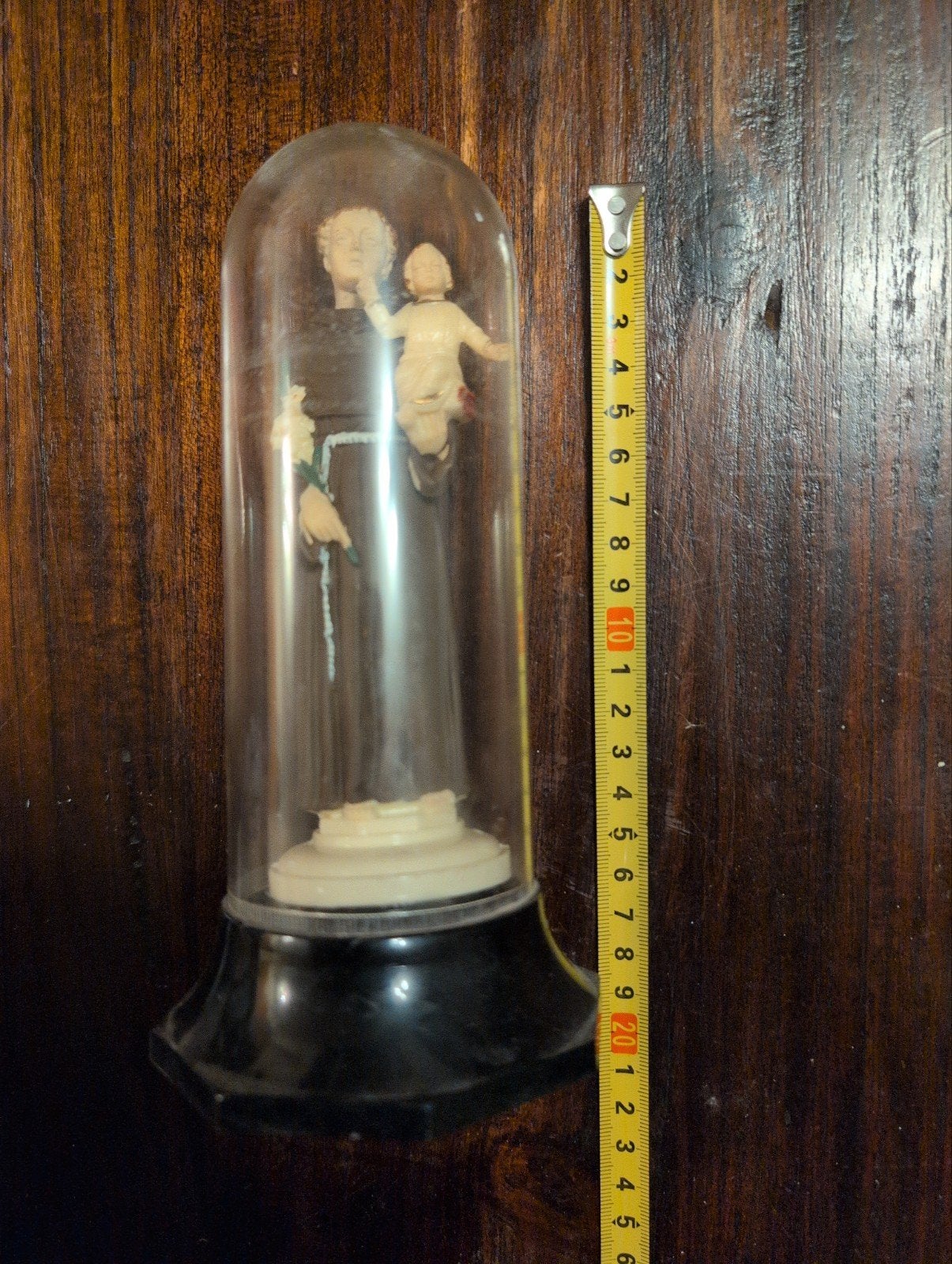 Vintage beeld Heilige Antonius met kindje Jezus onder stolp, Ophalen of Verzenden