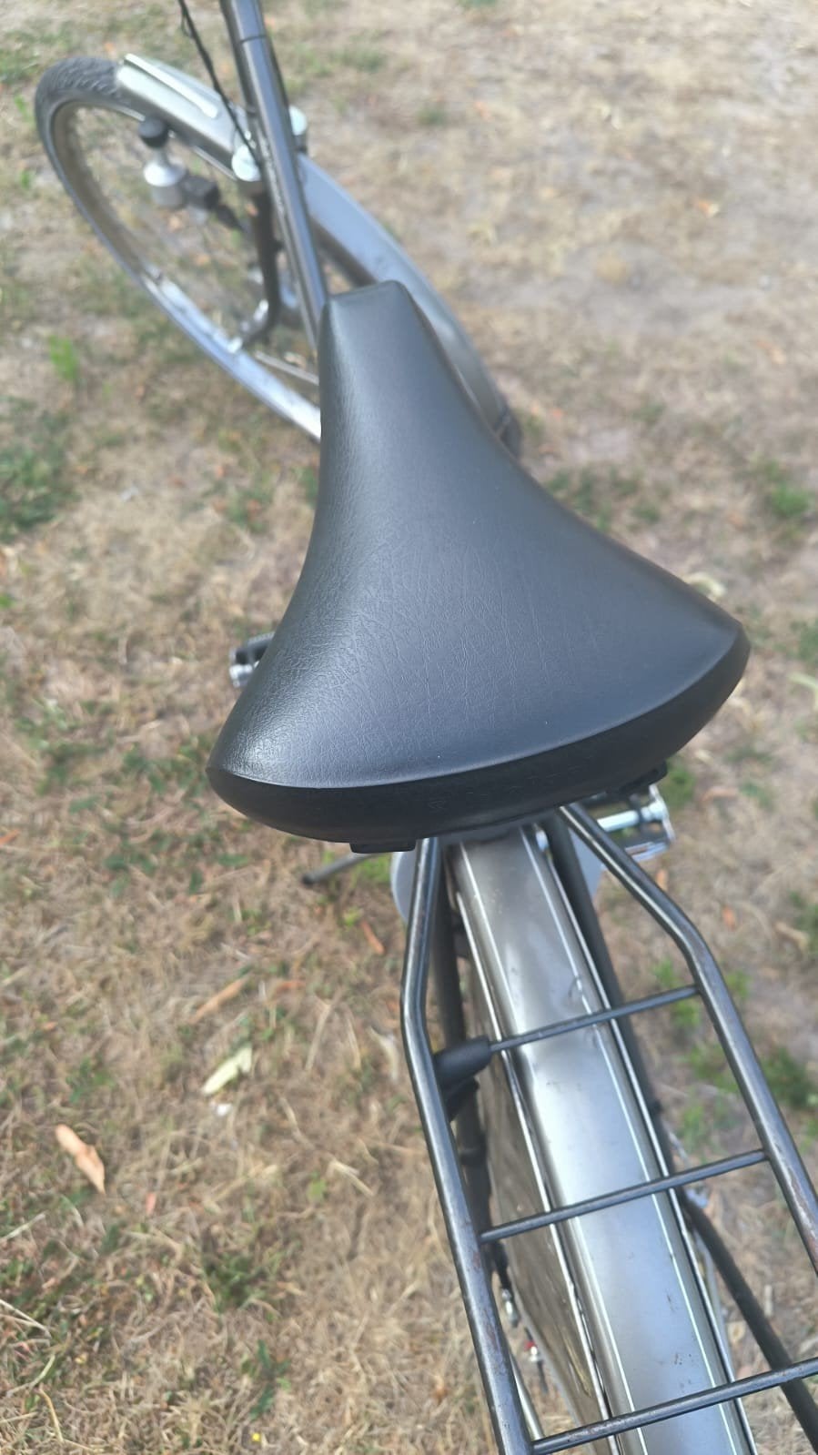 Gazelle fiets in goede staat met nieuwe achterband, Fietsen en Brommers, Ophalen, Gebruikt, Gazelle