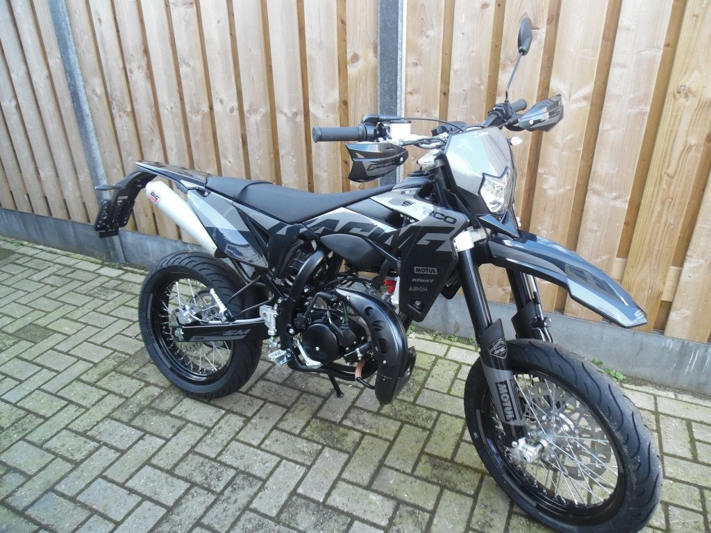 Sherco SM-R & SM-RS 50 BLACK MOON 2026 Euro5+ 2T NIEUW, Sherco SPM, Nieuw, Ophalen of Verzenden, 50 cc
