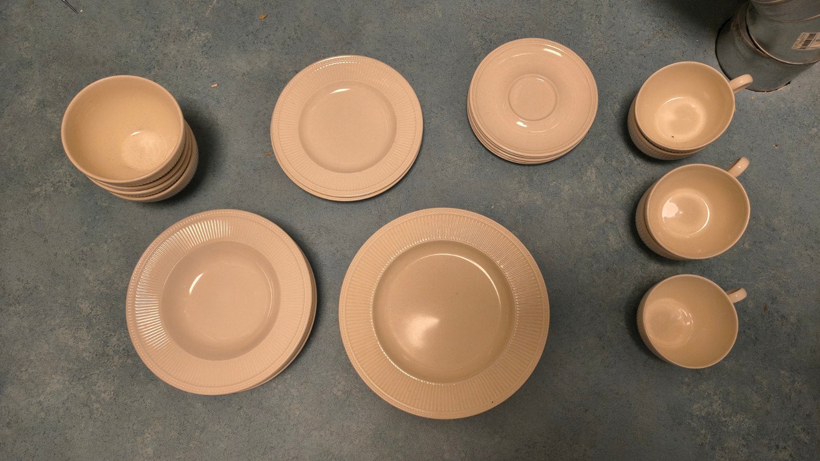 Wedgwood Edme Servies - Uitgebreide Set, Antiek en Kunst, Ophalen