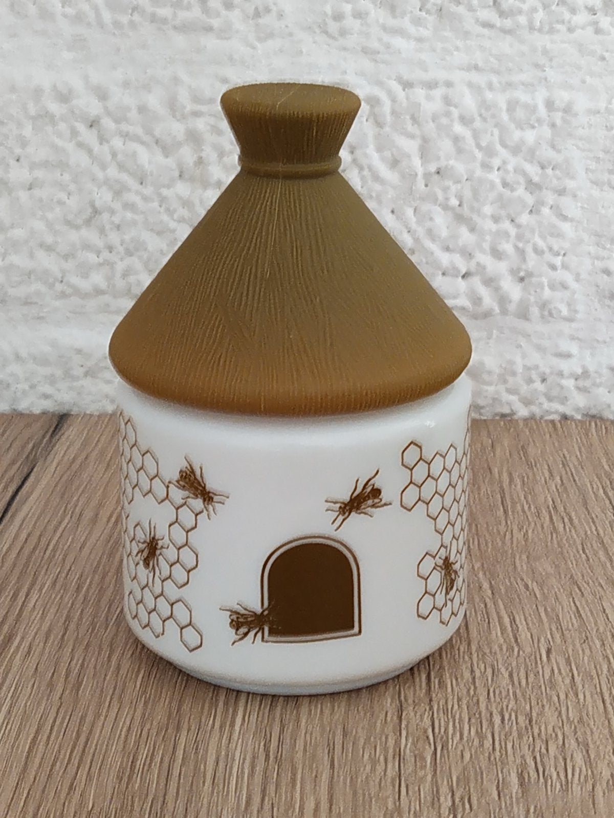 Melkglazen honingpot met plastic deksel, jaren ‘70., Verzamelen, Retro, Ophalen of Verzenden, Huis en Inrichting