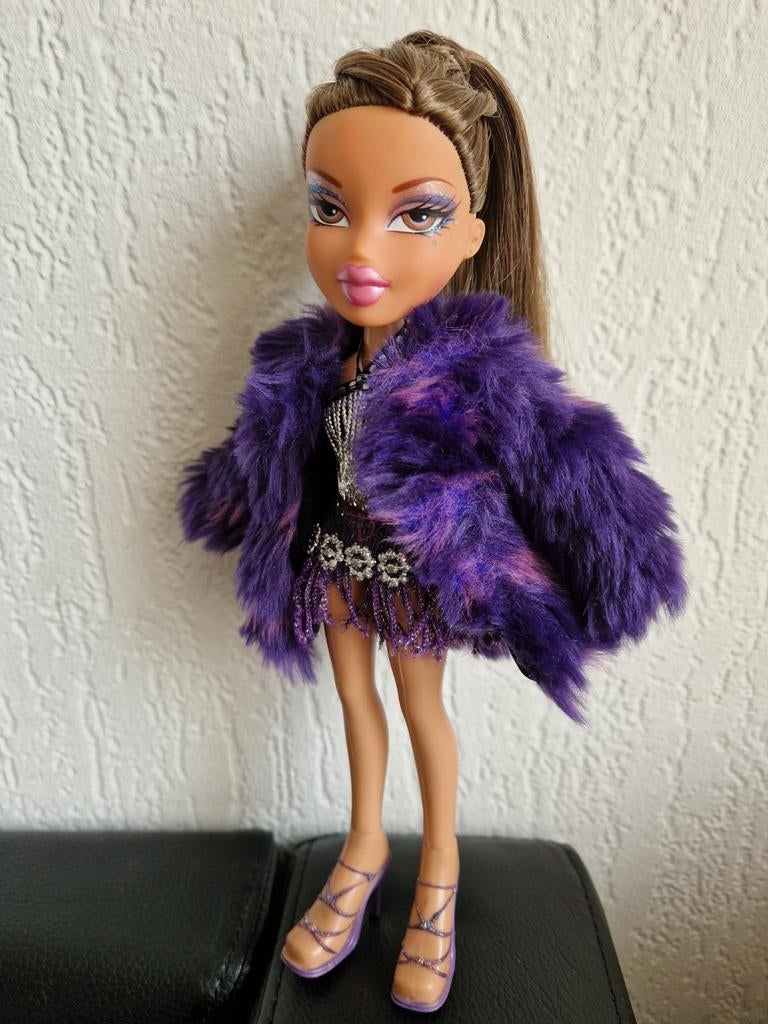 Bratz Welcome to Fabulous Vegas Yasmin pop, Kinderen en Baby's, Speelgoed | Poppen, Ophalen of Verzenden, Zo goed als nieuw, Overige typen