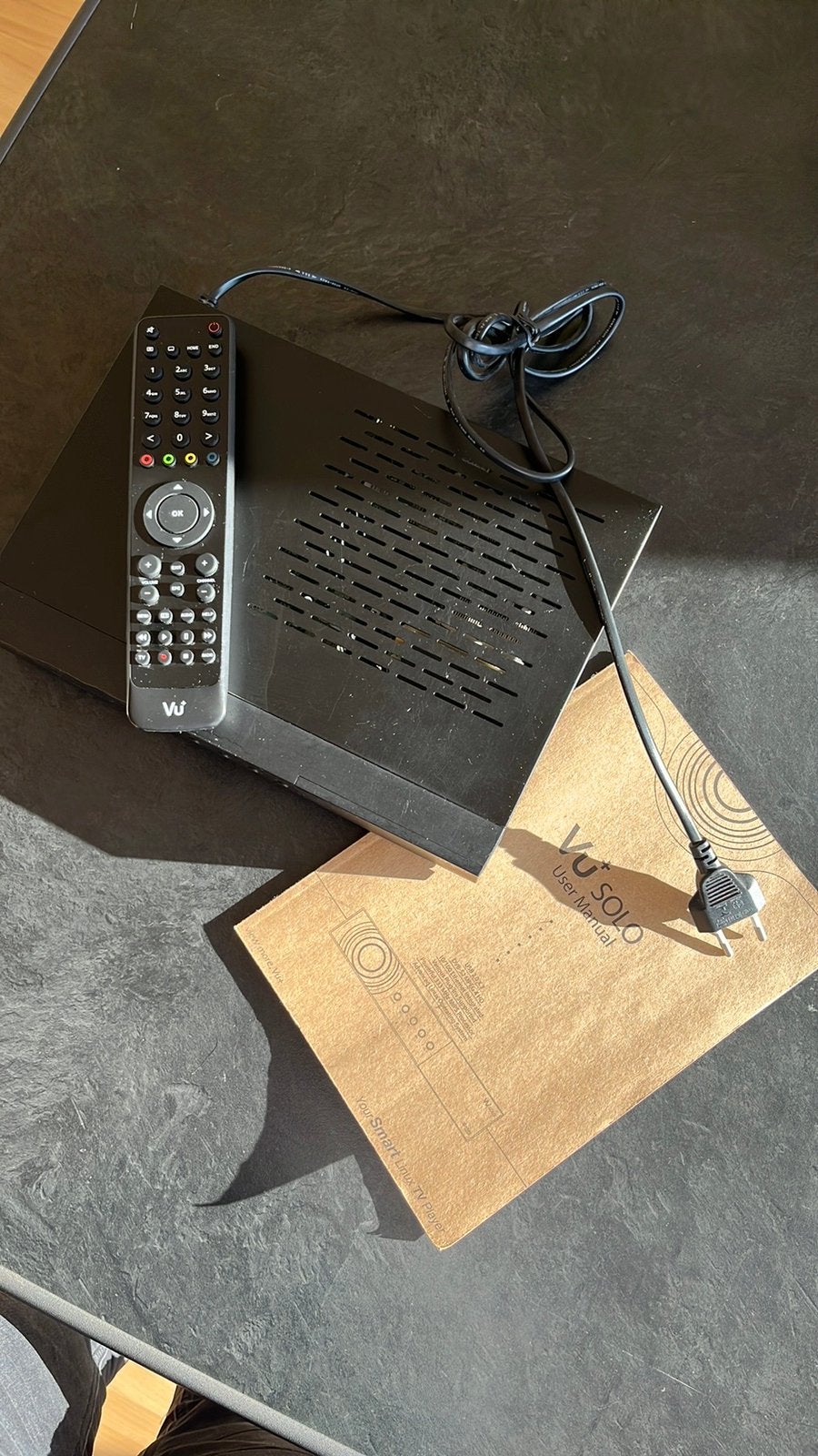 VU+ Solo reciever tv  met afstandsbediening., Ophalen of Verzenden, Gebruikt