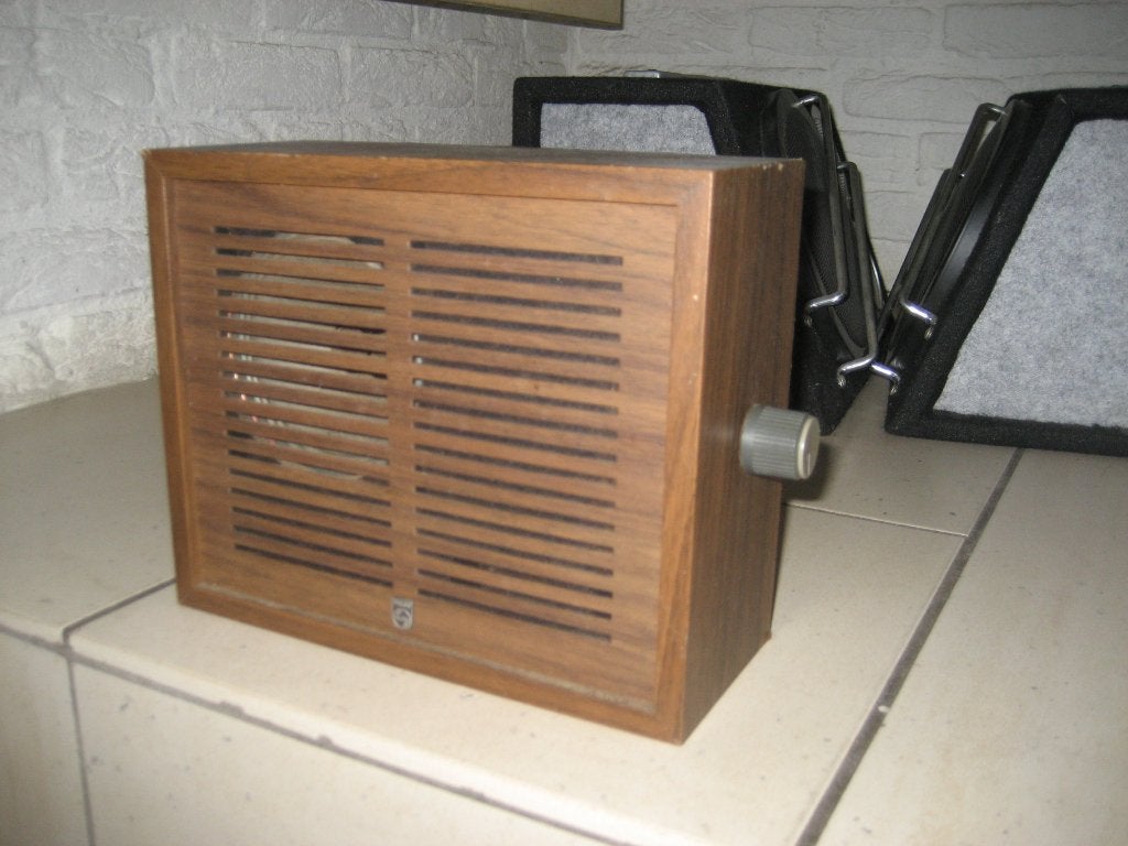 philips vintage sixties wall speakertje