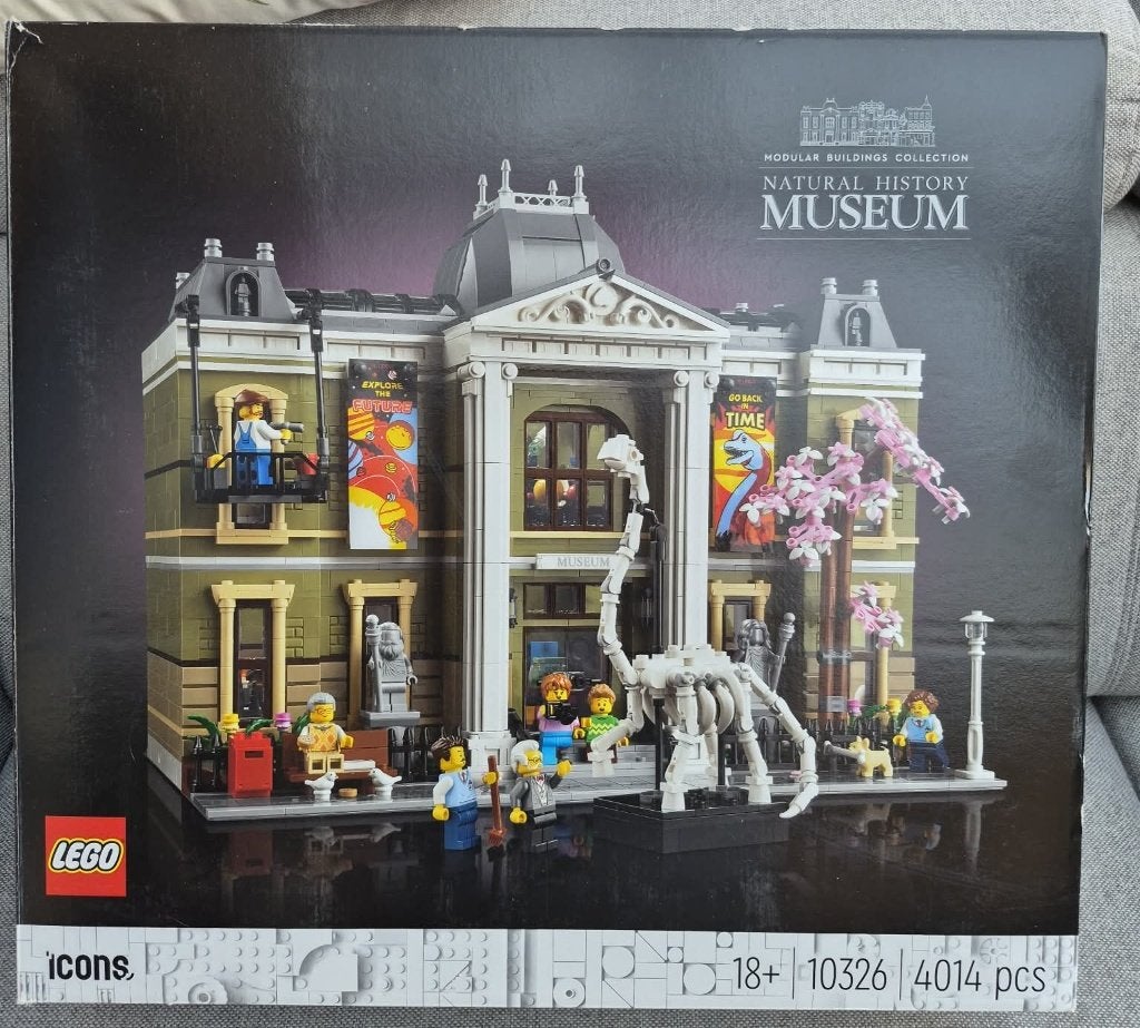LEGO Icons 10326 Natural History Museum, Compleet, Lego, Ophalen of Verzenden, Zo goed als nieuw
