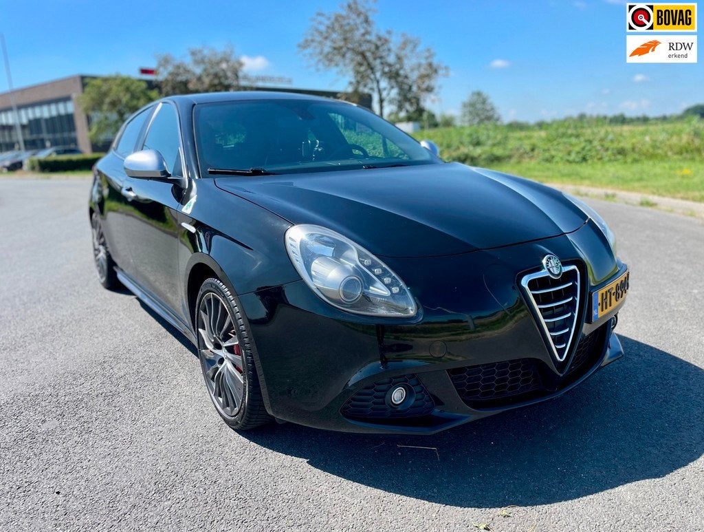 Alfa Romeo Giulietta 1.7 TBi Quadrifoglio Verde, 235pk, Trek, Auto's, Alfa Romeo, Bedrijf, Te koop, Giulietta, ABS, Airbags, Airconditioning