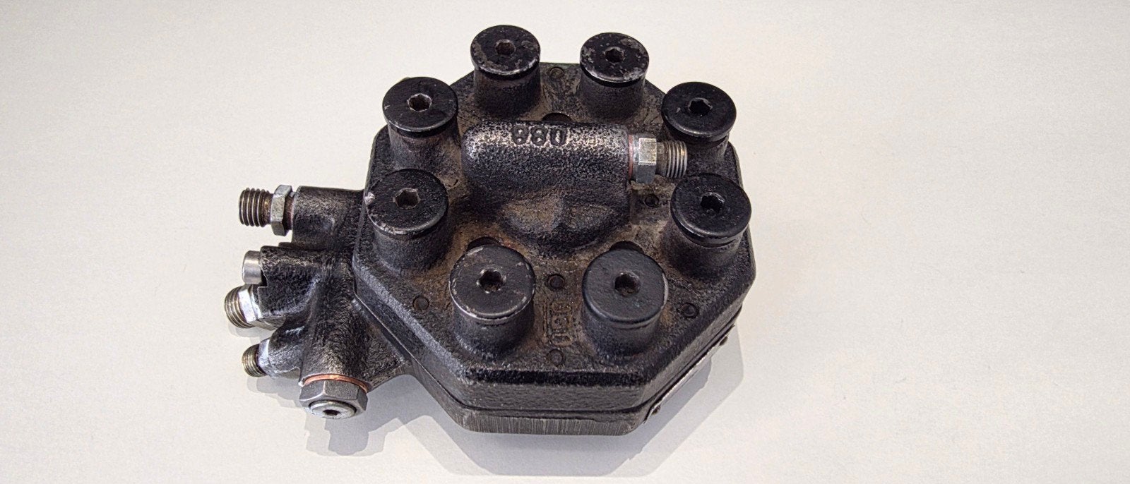 ​Brandstofverdeler Mercedes W126 R107 W116 V8 0438100012, Auto-onderdelen, Brandstofsystemen, Ophalen, Gebruikt, Mercedes-Benz