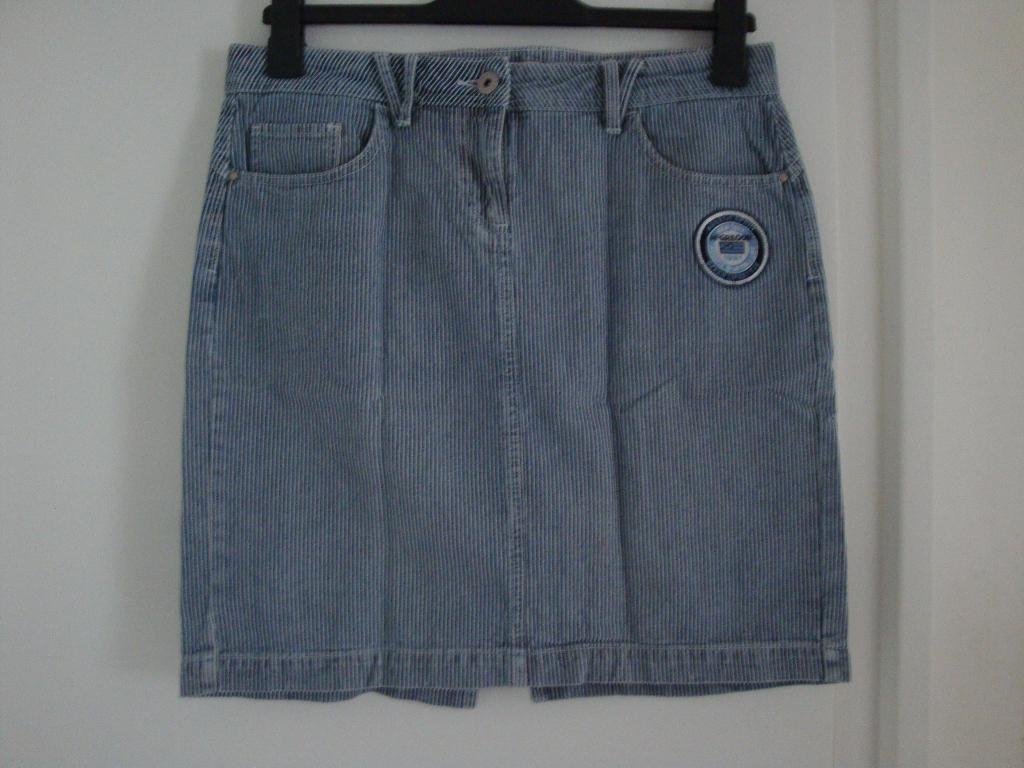 Blauw met witte McGREGOR rok. Maat 40., Maat 38/40 (M), McGregor, Overige kleuren, Ophalen of Verzenden
