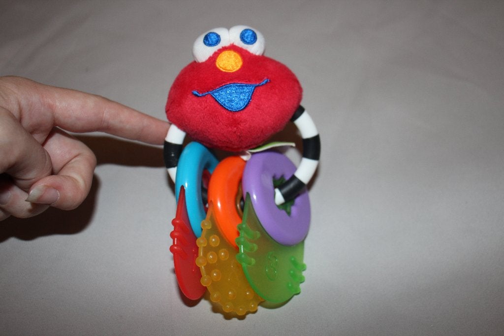 Sesamstraat Elmo pluche met bijtring sleutels, Kinderen en Baby's, Speelgoed | Knuffels en Pluche, Gebruikt, Overige merken, Overige karakters