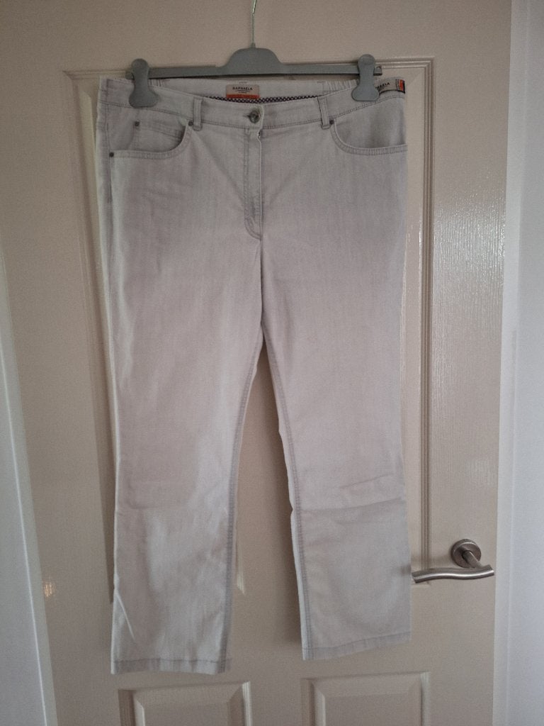 Raphaela by Brax ProForm-S. Maat 46. Normal regular., Maat 46/48 (XL) of groter, Zo goed als nieuw, BRAX, Ophalen of Verzenden
