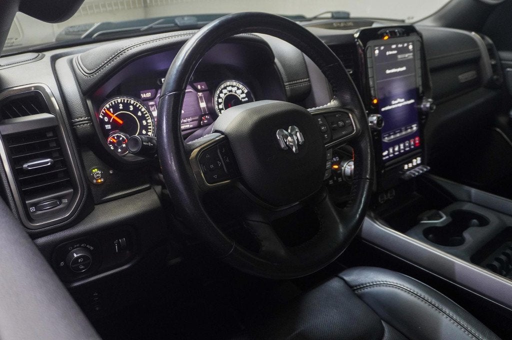 Dodge Ram 1500 5.7 V8 4x4 Crew Cab Rebel, 2706 kg, Gebruikt, 5654 cc, Bedrijf