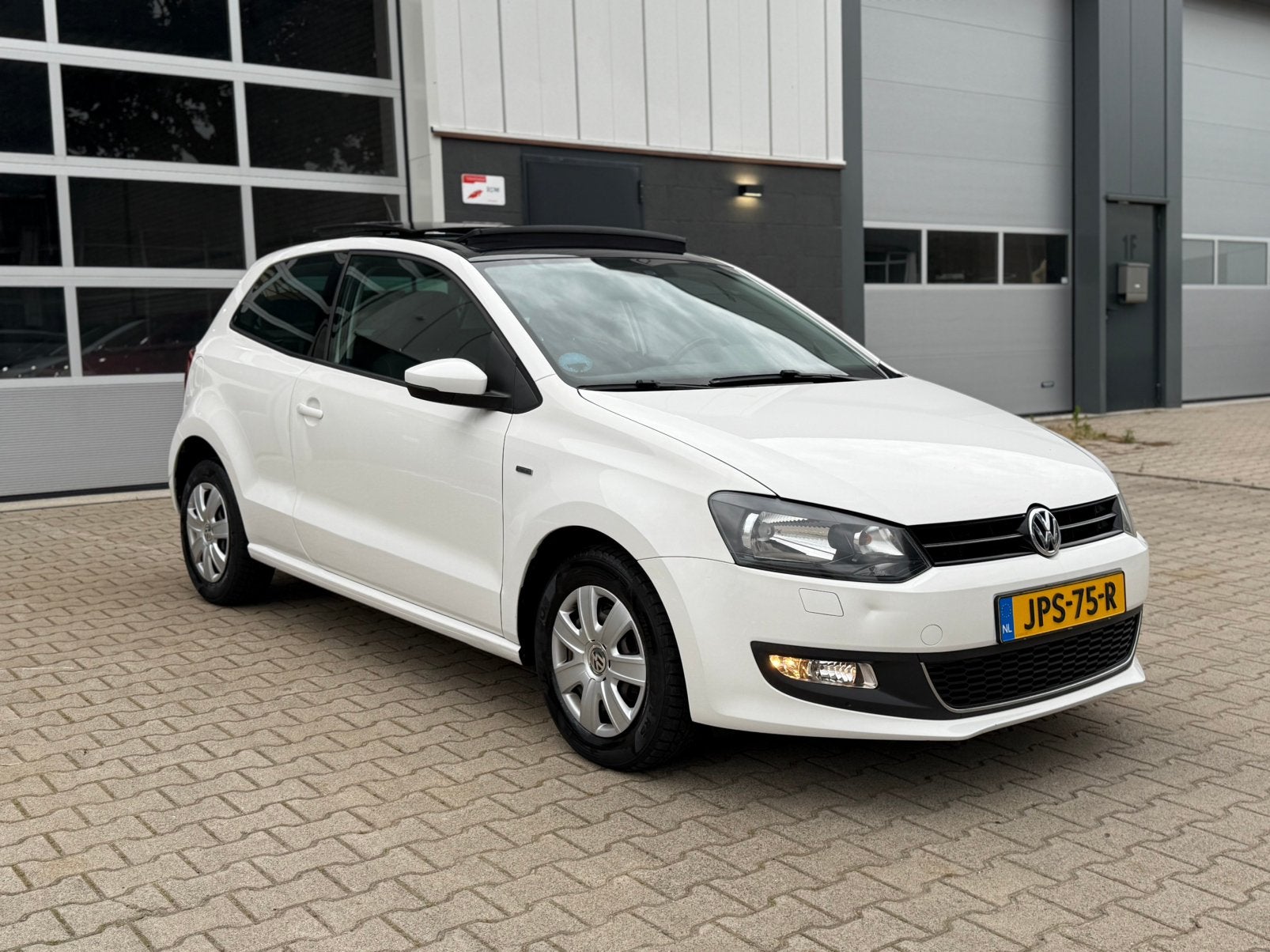 Volkswagen Polo 1.2 TSI 2013 Pano Life Full Options Stoelver, Voorwielaandrijving, Stof, 4 cilinders, Wit