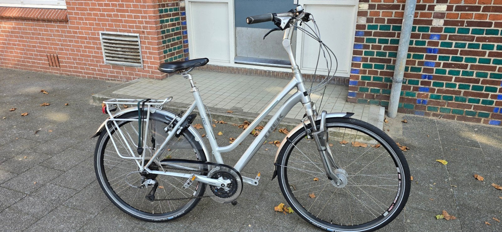 Nette Trek dames fiets sporttoerfiets in goed staat, Fietsen en Brommers, Fietsen | Dames | Damesfietsen, Versnellingen, 56 cm of meer