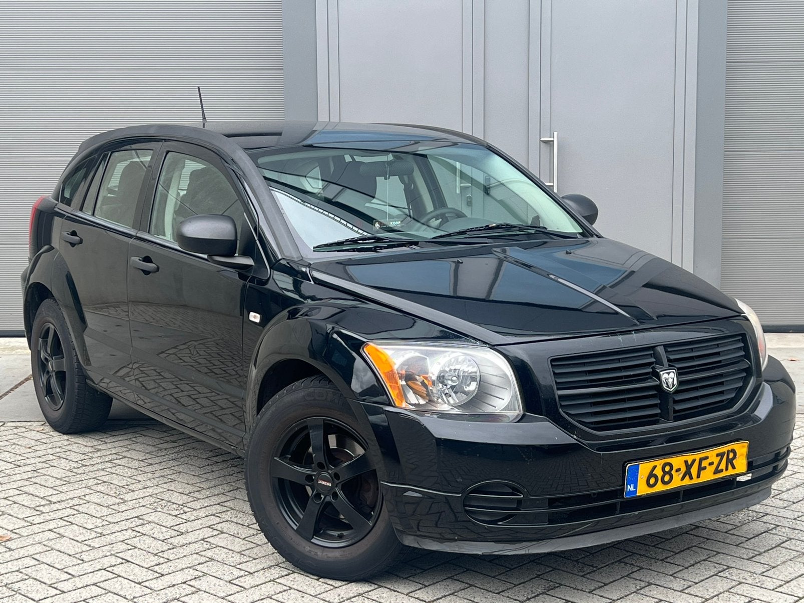 Zwarte Nette Dodge Caliber 1.8 SXT Benzine/Airco/Apk/Nap!, Voorwielaandrijving, 450 kg, 1295 kg, Zwart